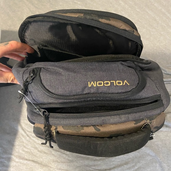 NWT Volcom Automation Backpack - Picture 6 of 9